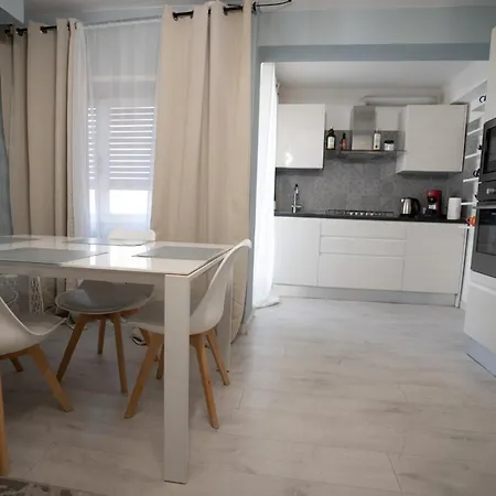 Away From Apartmán *